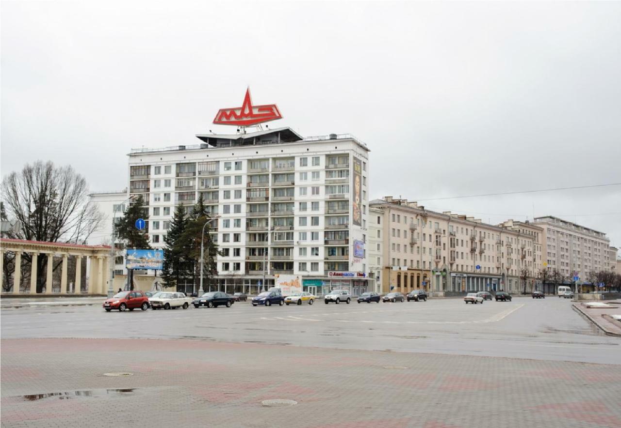 Ferienwohnung Vip-Kvartira By On The Academy Of Sciences Minsk Exterior foto
