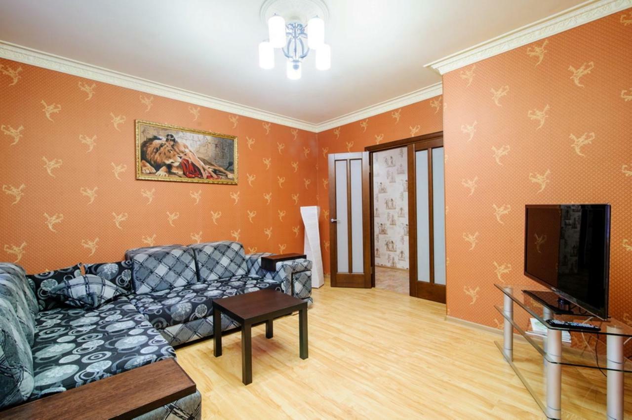 Ferienwohnung Vip-Kvartira By On The Academy Of Sciences Minsk Exterior foto