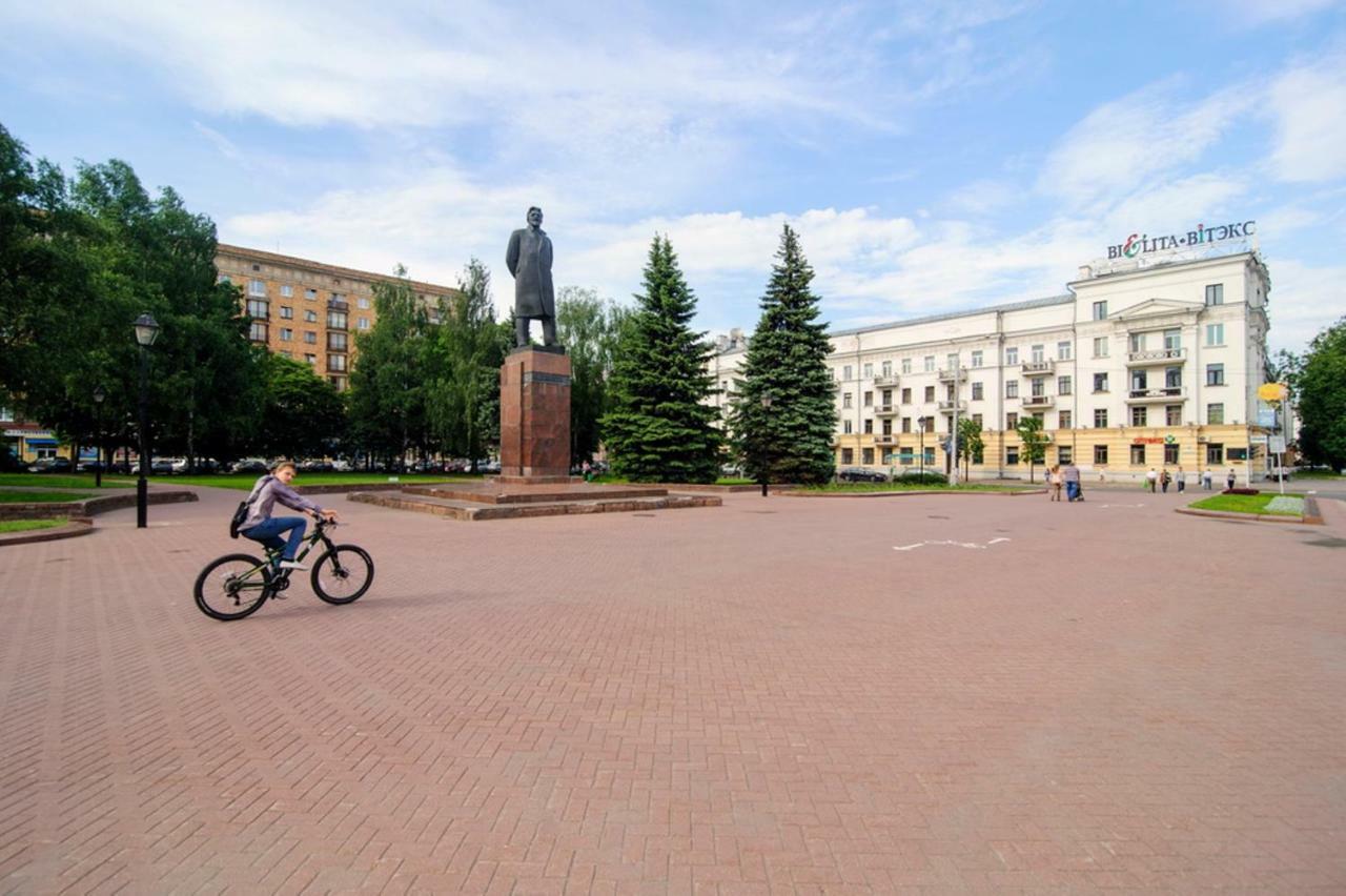 Ferienwohnung Vip-Kvartira By On The Academy Of Sciences Minsk Exterior foto